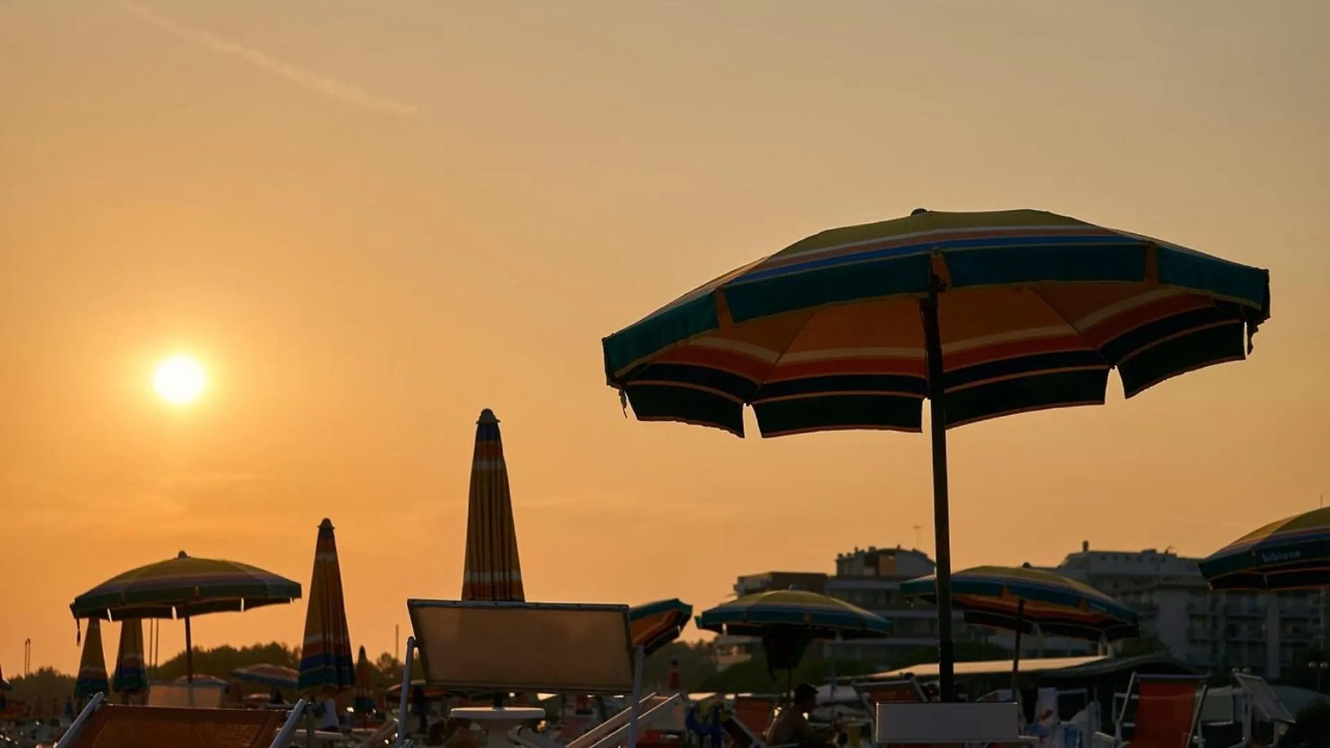 Coastal Escape Flat With Common Pool Appartement Bibione