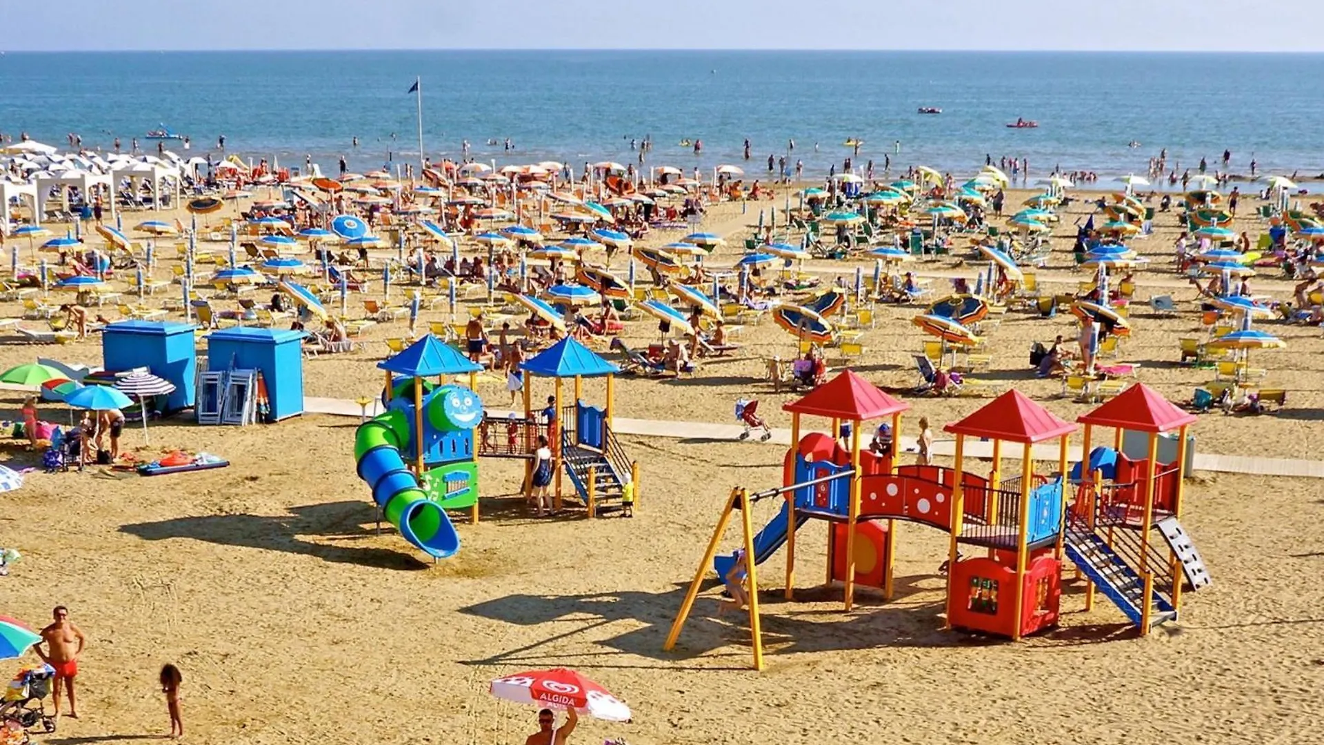 Coastal Escape Flat With Common Pool Appartement Bibione 0*,  Italië